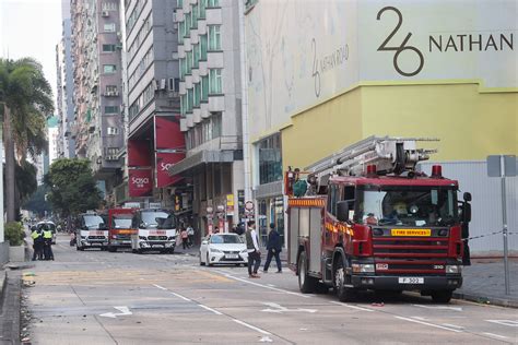 中間道地盤|尖沙咀中間道大廈地盤4級火 燒逾9小時救熄